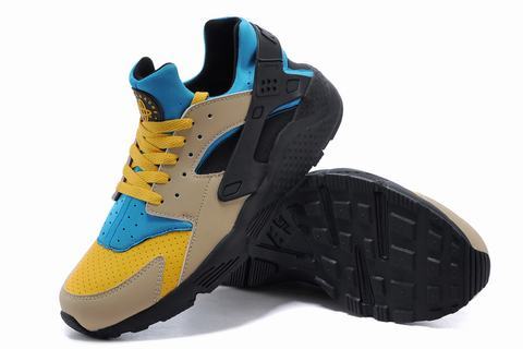nike huarache noir daim