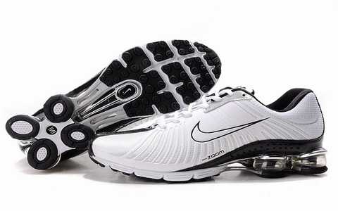 nike shox homme marron